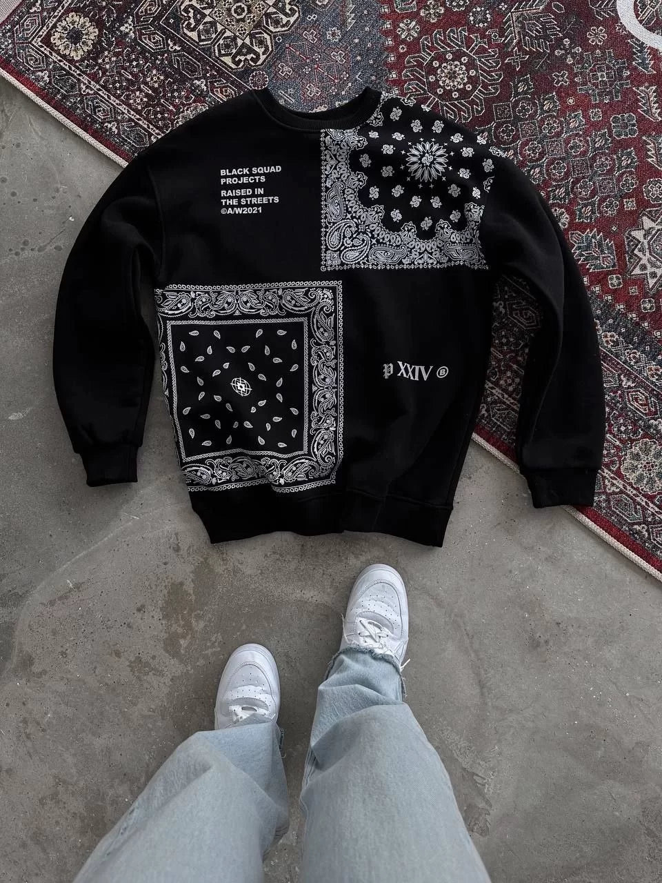 Üç İplik Desenli Bisiklet Yaka Oversize SweatShirt - Siyah